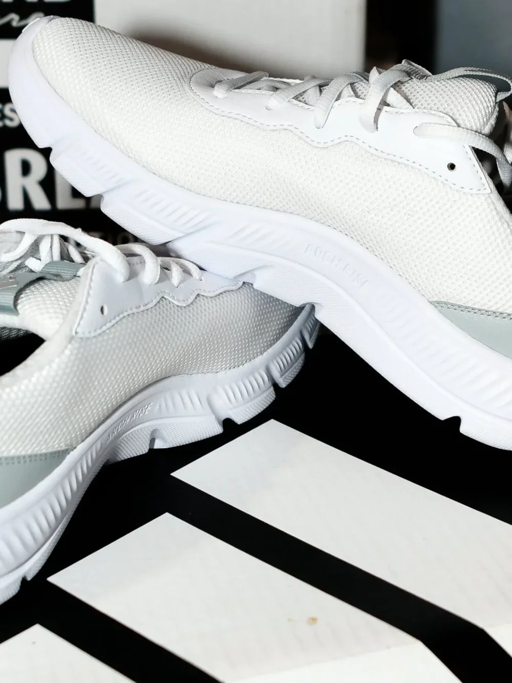 adidas Women's Cloudfoam Flex Sneaker White